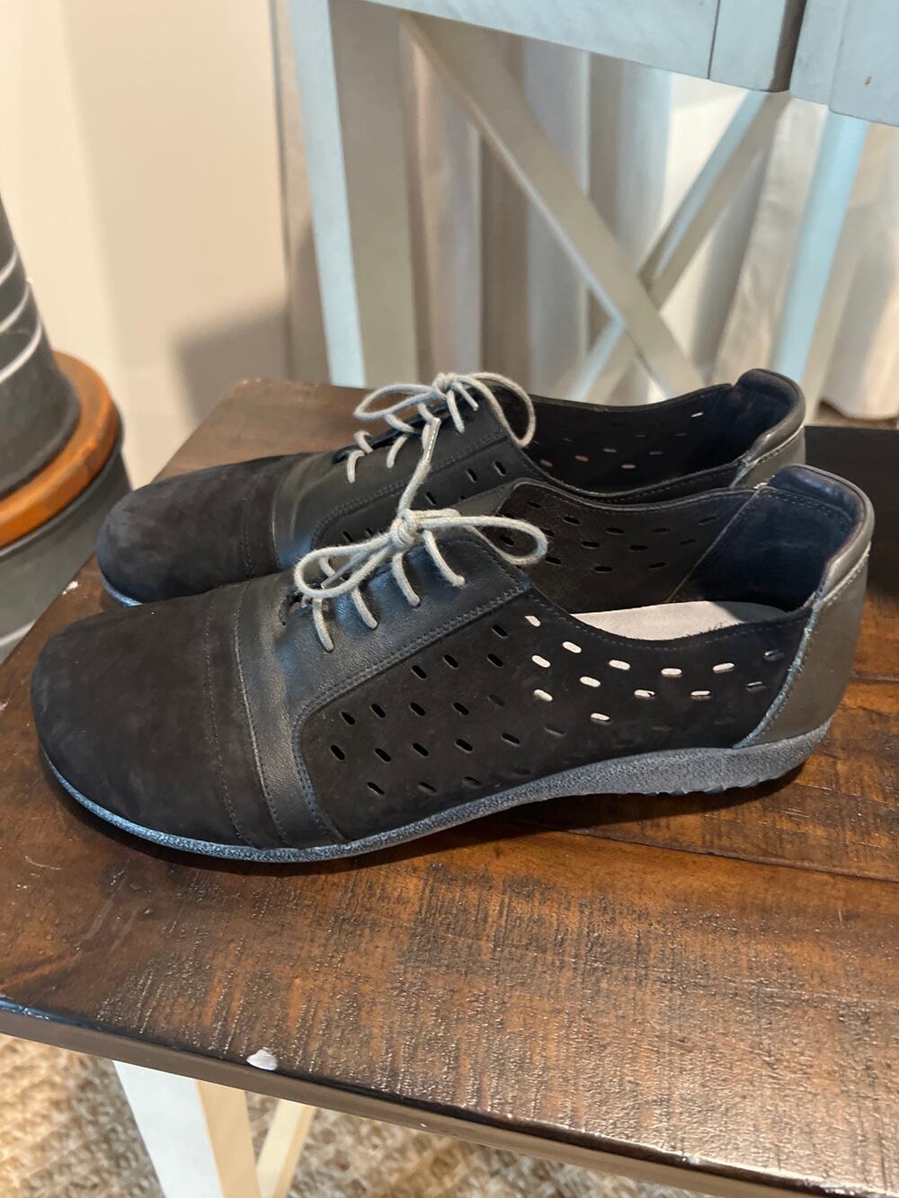 NAOT Lalo size 41 US 10 women’s black Oxford shoes